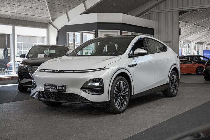 Hvid Xpeng G6 fra 2024