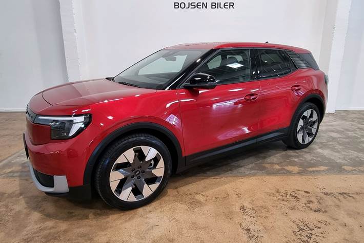 Rød Ford Explorer fra 2024 set udefra