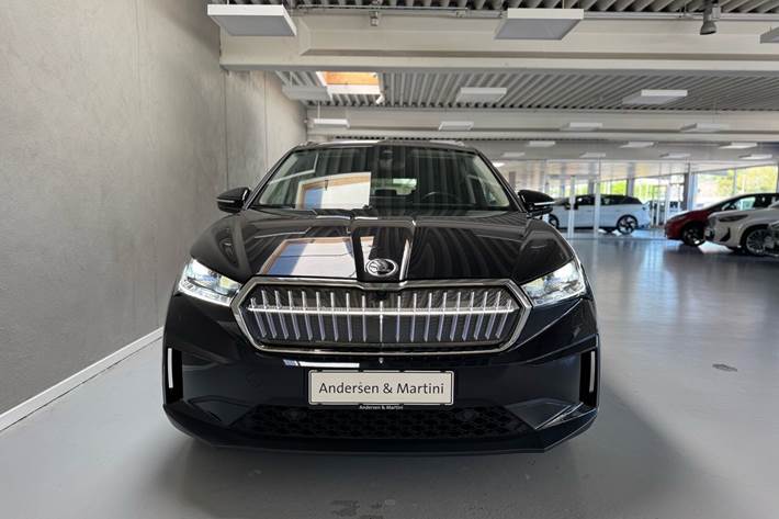 Sort Skoda Enyaq fra 2022
