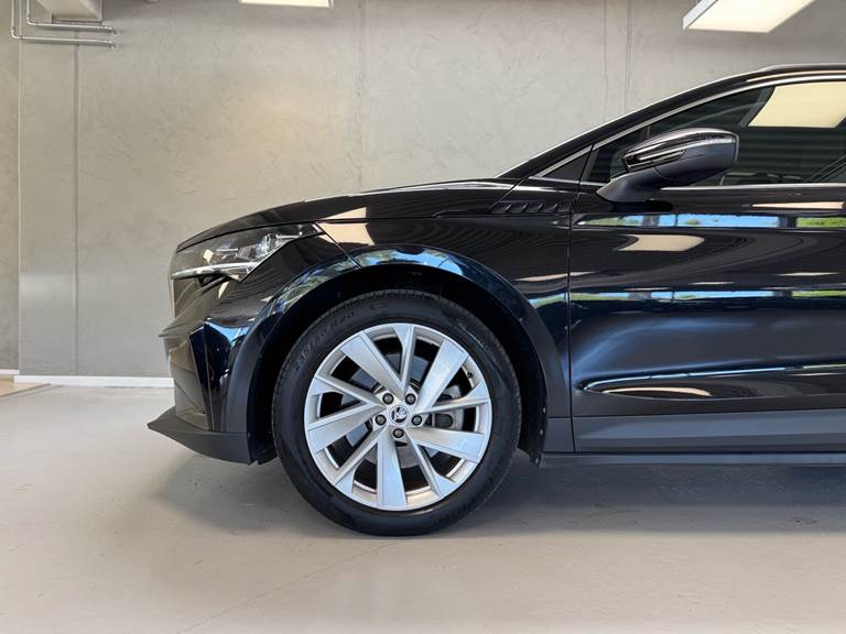 Skoda Enyaq 80 iV Selection Suite 204HK 5d Aut.