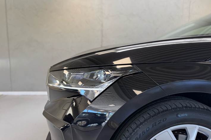 Sort Skoda Enyaq fra 2022