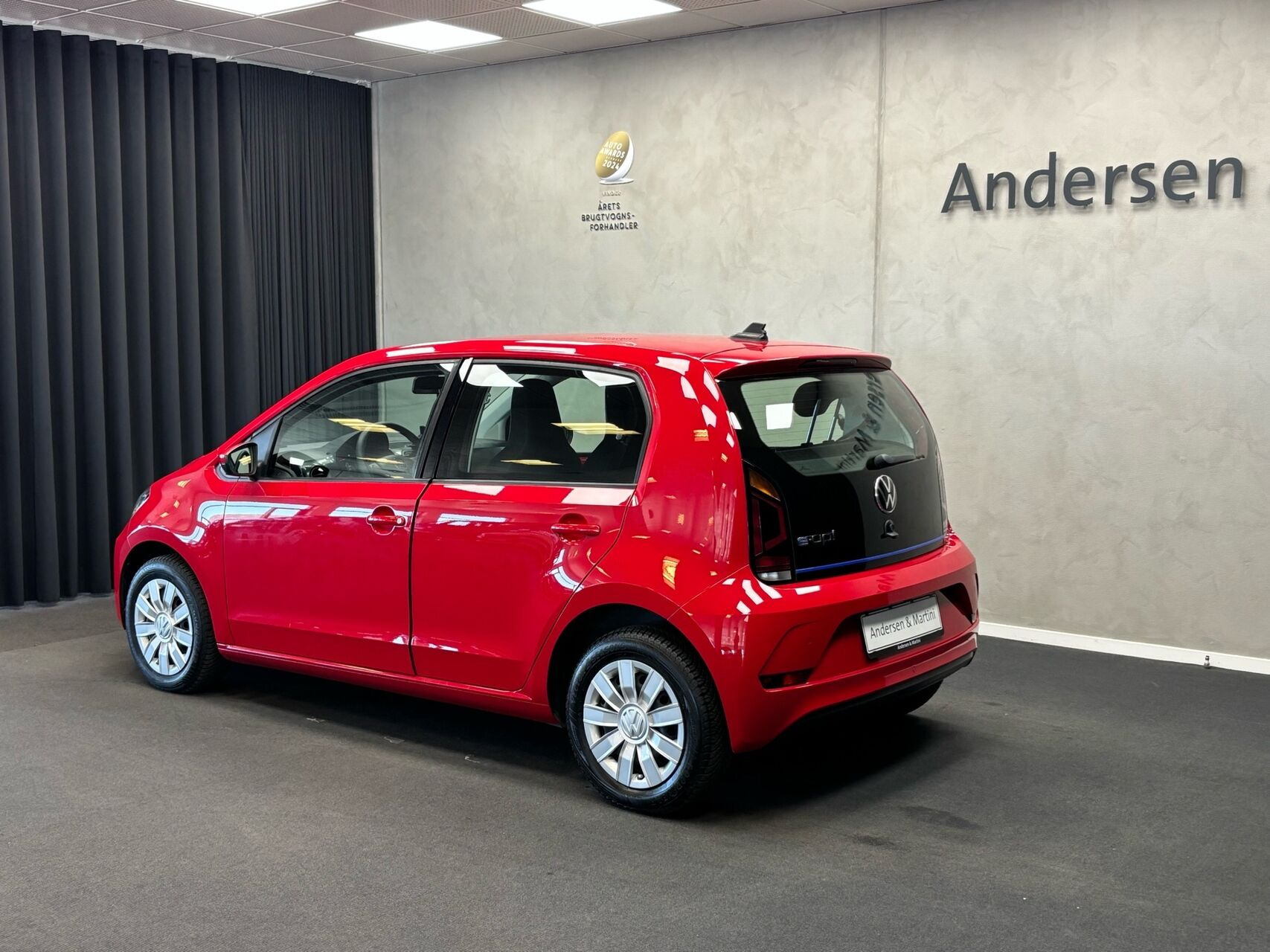 Rød VW e-up fra 2021