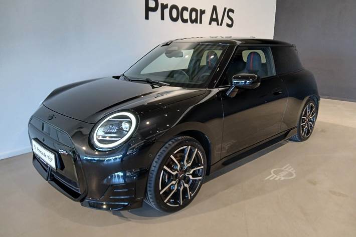 Sort Mini Cooper SE fra 2025