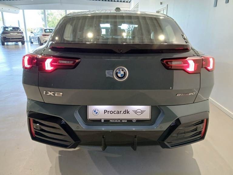 BMW iX2 eDrive20 M-Sport