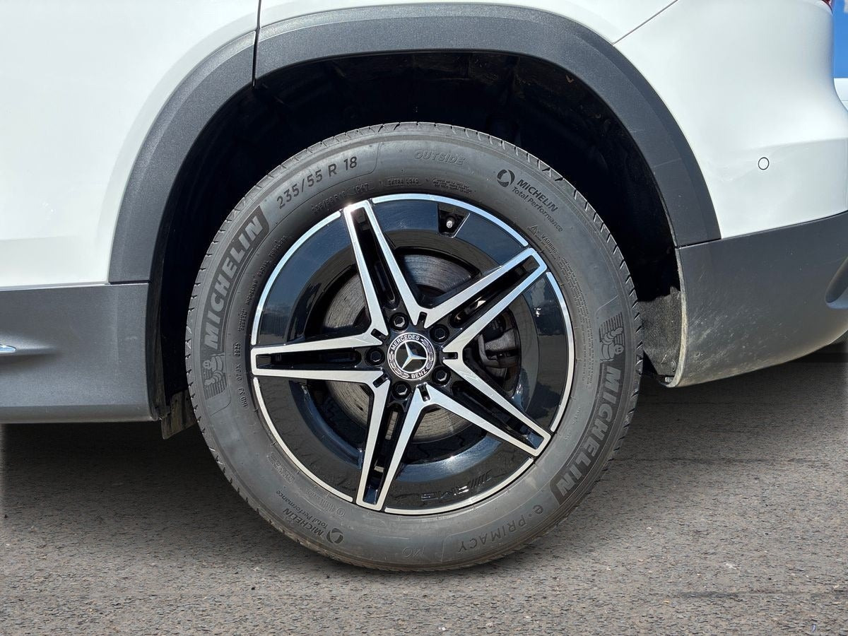 Hvid Mercedes EQB250+ fra 2025