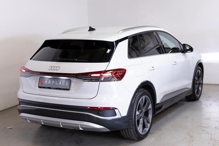 Hvid Audi Q4 e-tron fra 2023
