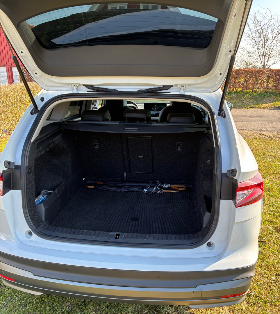 Hvid Skoda Enyaq fra 2021