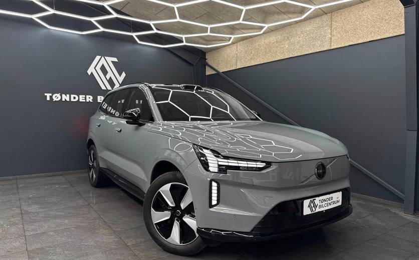 Volvo EX90 Plus 7prs