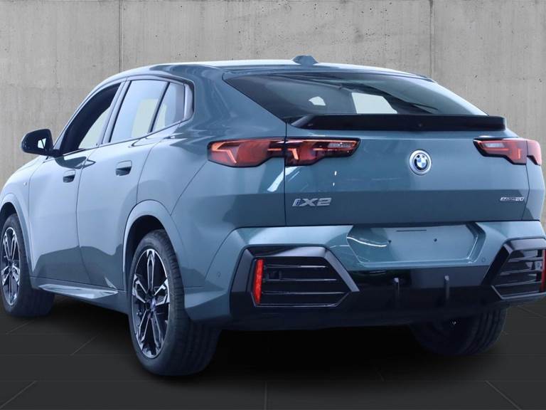 BMW iX2 eDrive20 M-Sport