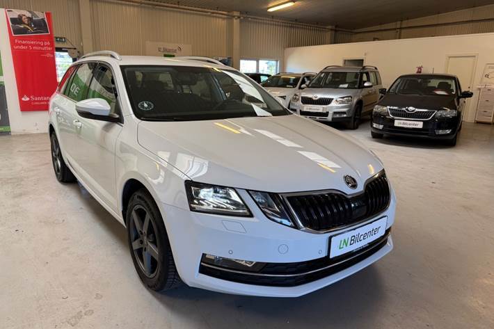 Hvid Skoda Octavia fra 2020