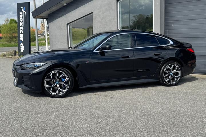 Sort BMW i4 fra 2022