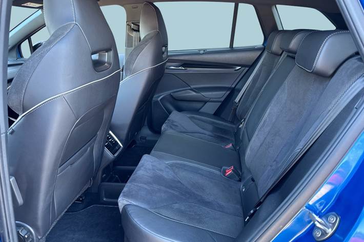 undefined Skoda Enyaq fra 2022