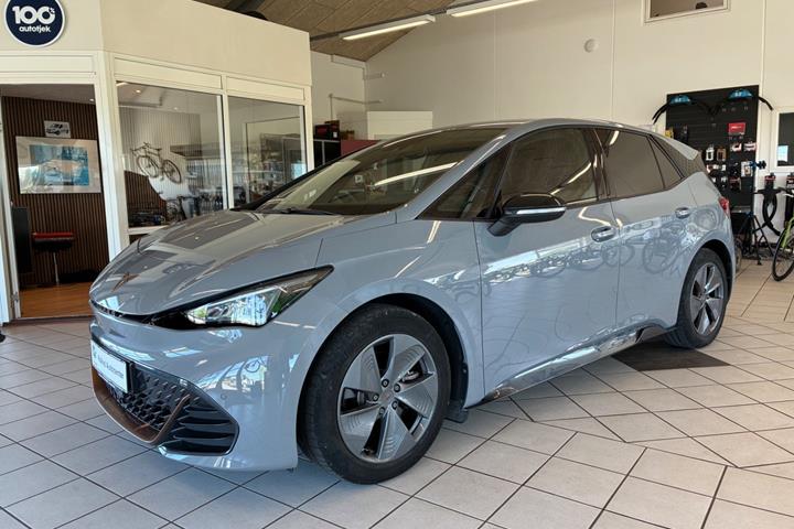 Grå Cupra Born fra 2023