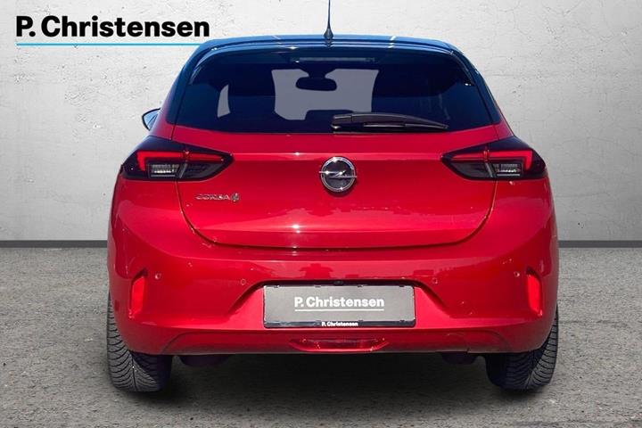 Rød Opel Corsa-e fra 2020