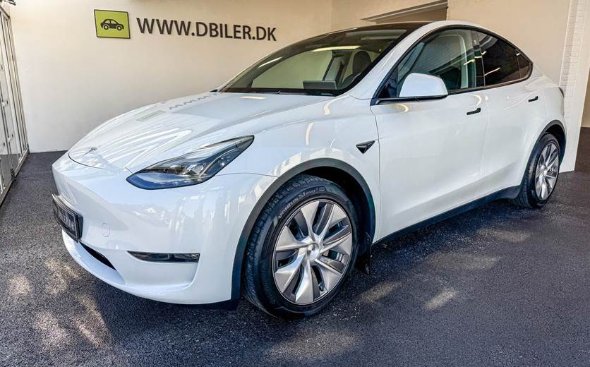 Tesla Model Y EL Long Range AWD 514HK 5d Aut.