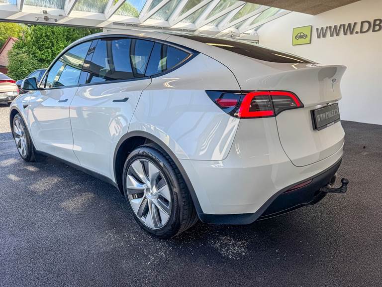 Tesla Model Y EL Long Range AWD 514HK 5d Aut.