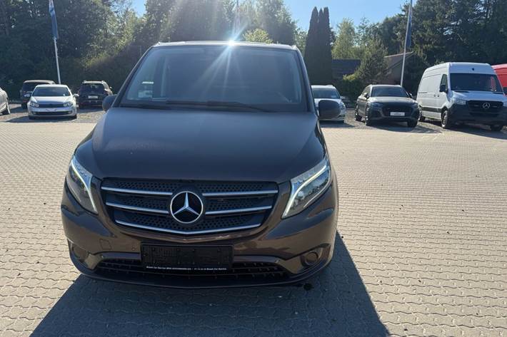 Bronze Mercedes Vito fra 2017