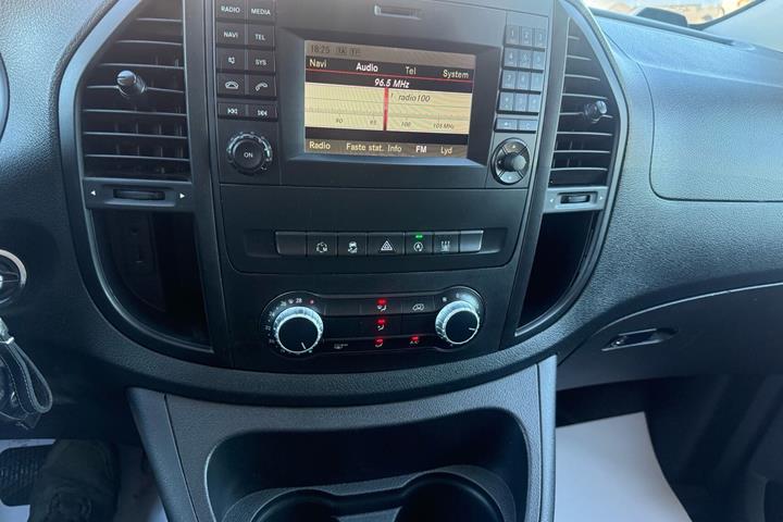 Bronze Mercedes Vito fra 2017