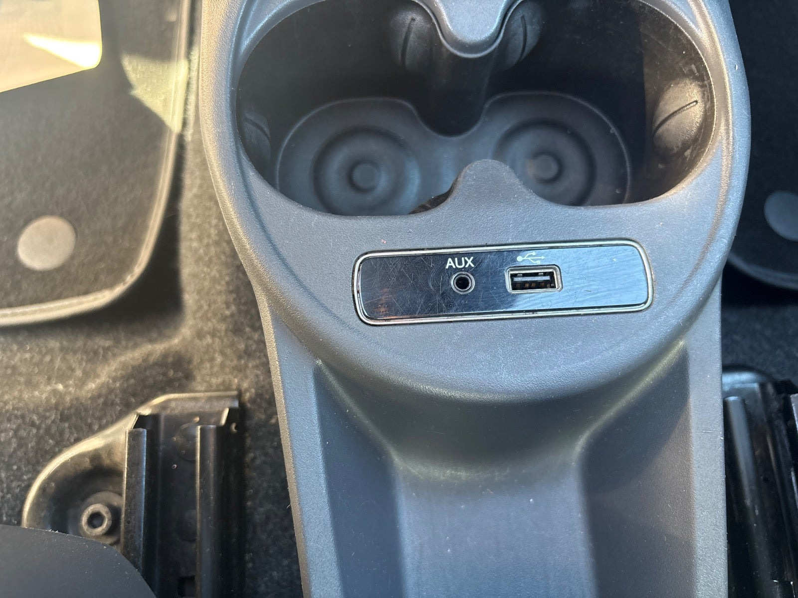Grå Fiat 500C fra 2017