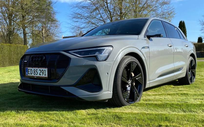 Audi e-tron 55 S-line quattro