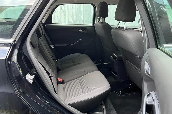 Sort Ford Focus fra 2017