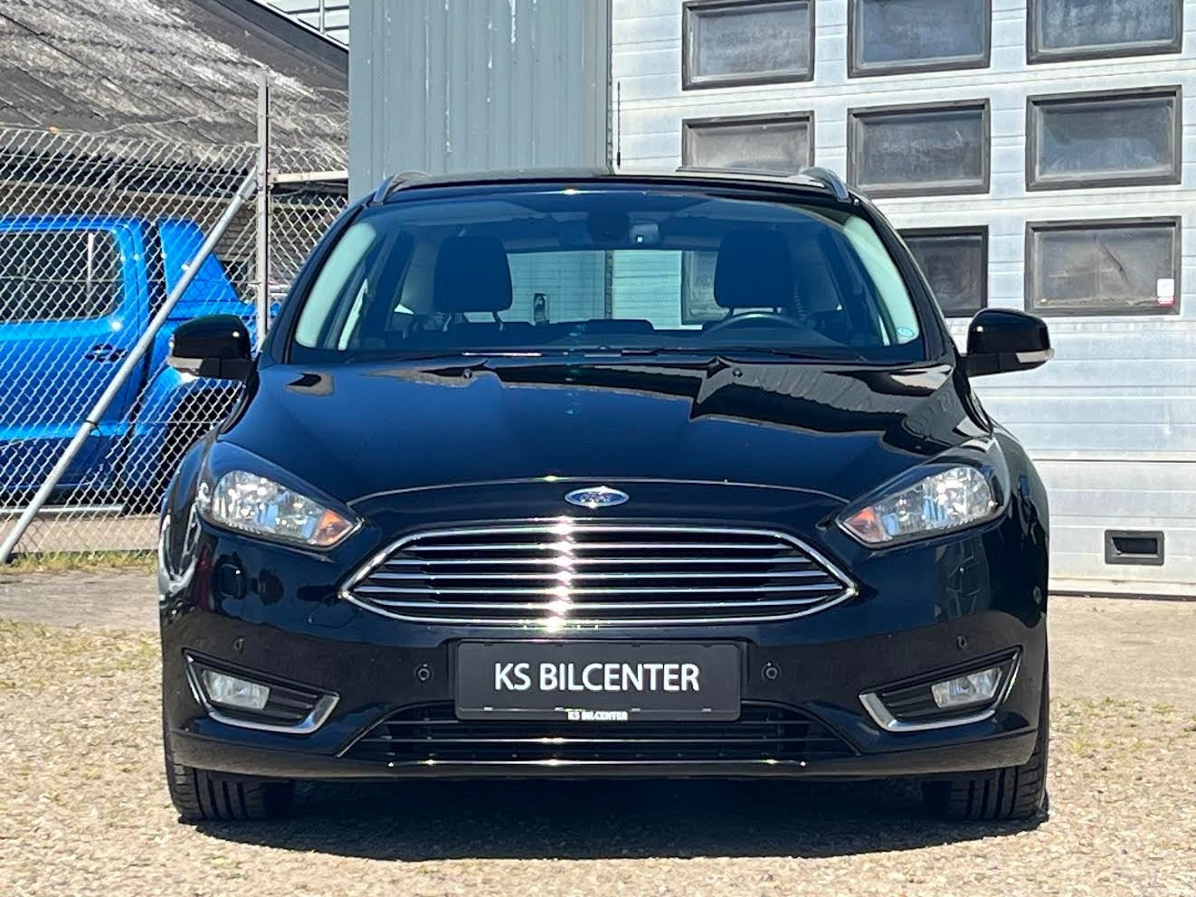 Sort Ford Focus fra 2017