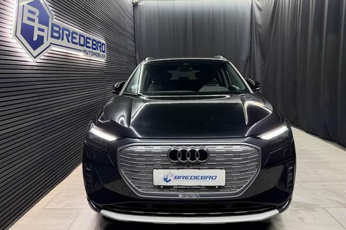 Sort Audi Q4 e-tron fra 2023