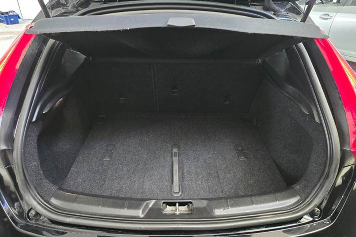 undefined Volvo V40 fra 2016
