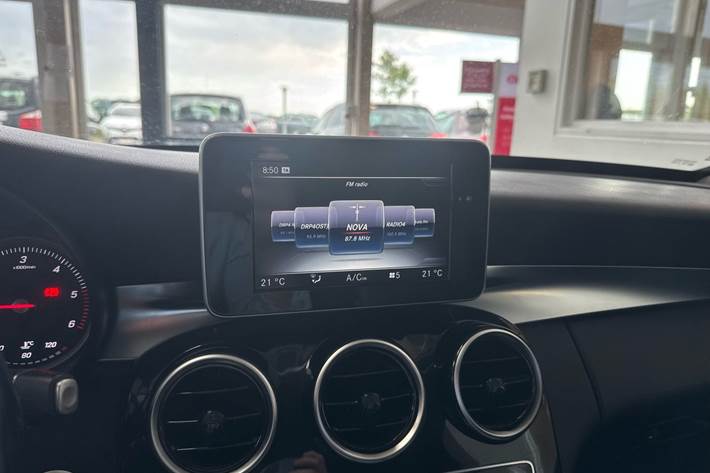 Sort Mercedes C220 d fra 2016