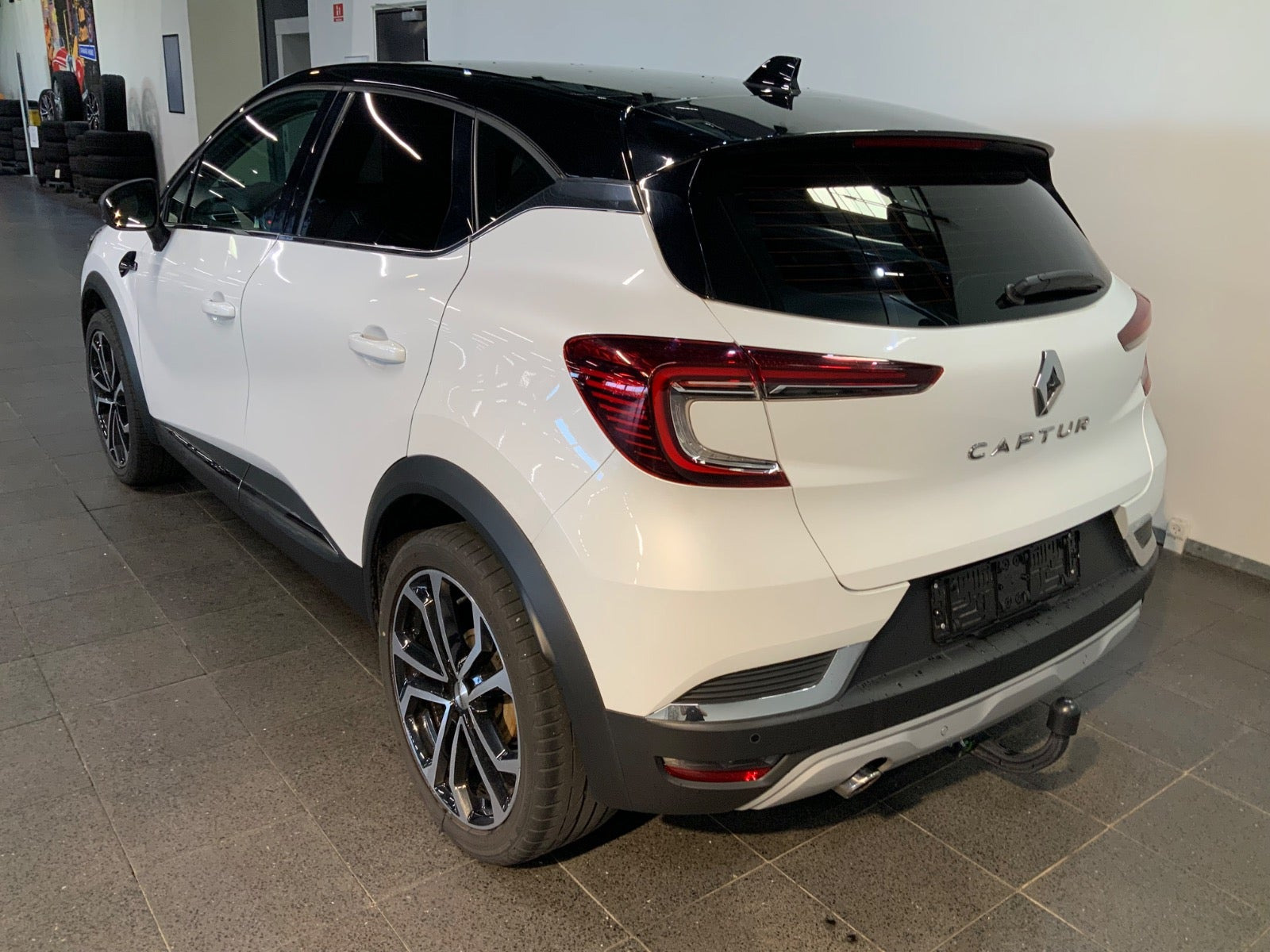 Hvid Renault Captur fra 2020