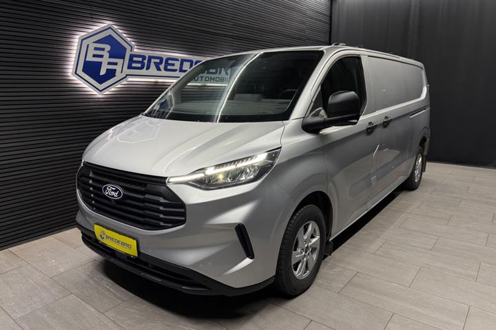 undefined Ford Transit Custom 320 L2 fra 2024 set udefra