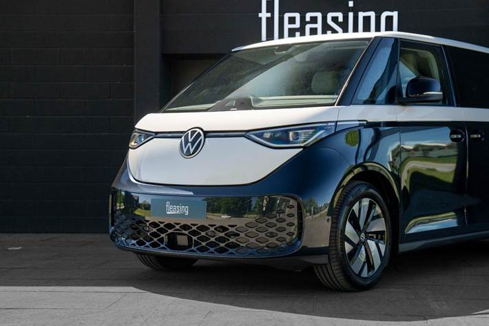 Blå VW ID.Buzz fra 2026