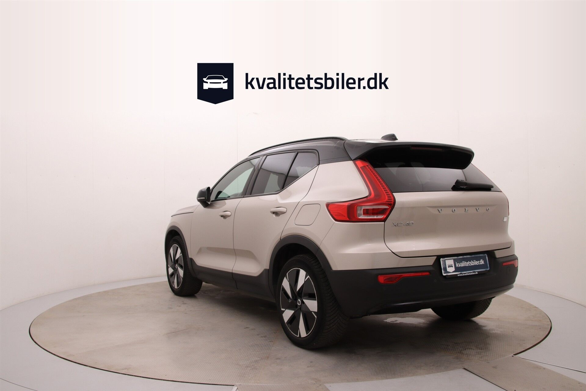 undefined Volvo XC40 fra 2023