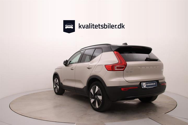 undefined Volvo XC40 fra 2023