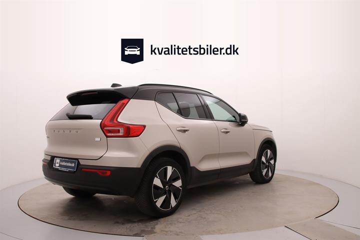 undefined Volvo XC40 fra 2023