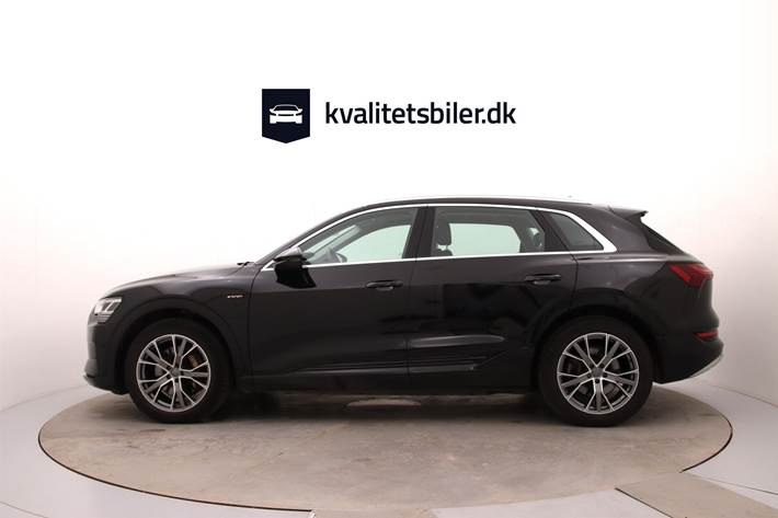 Sort Audi e-tron fra 2019