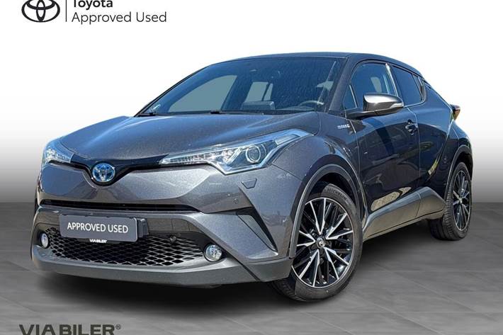 Grå Toyota C-HR fra 2018 set udefra