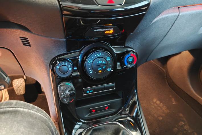 undefined Ford Fiesta fra 2014