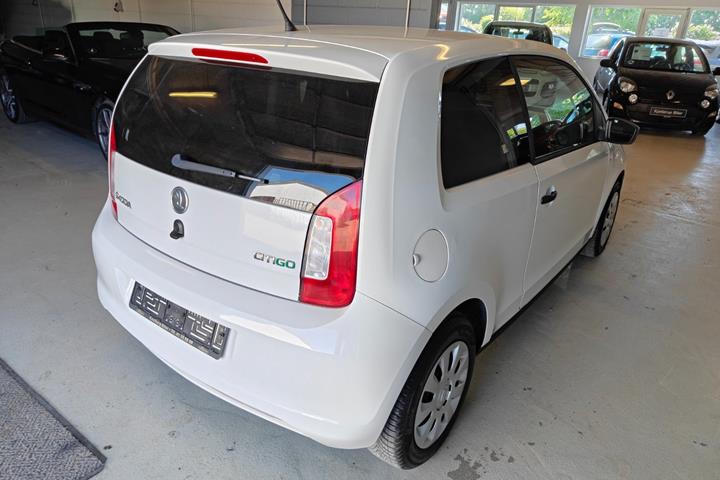 Gul Skoda Citigo fra 2012