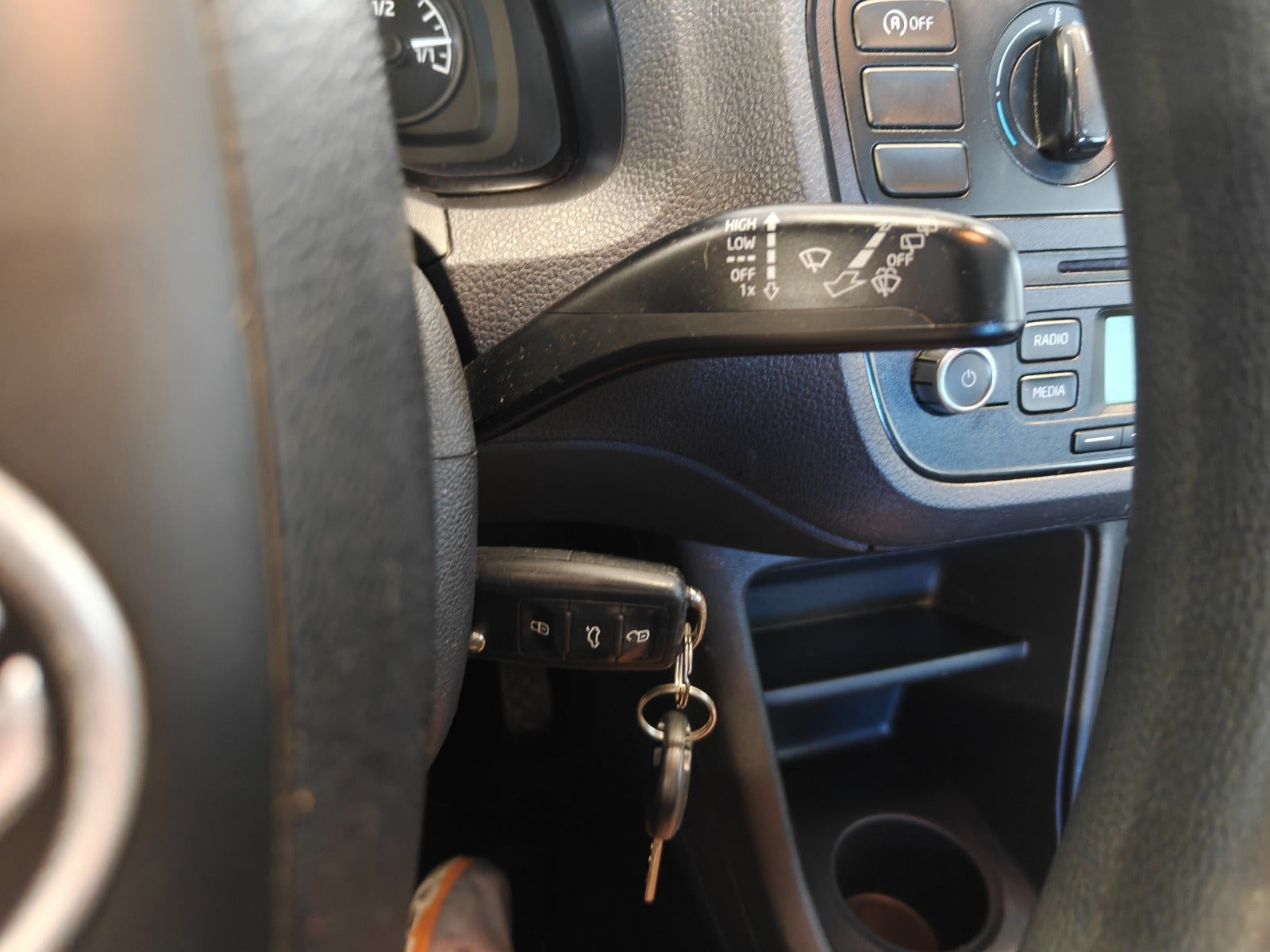 Gul Skoda Citigo fra 2012