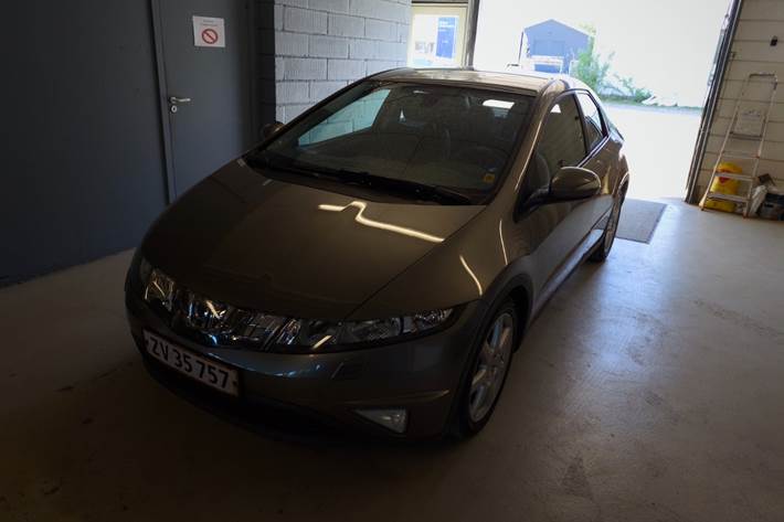 Gul Honda Civic fra 2008