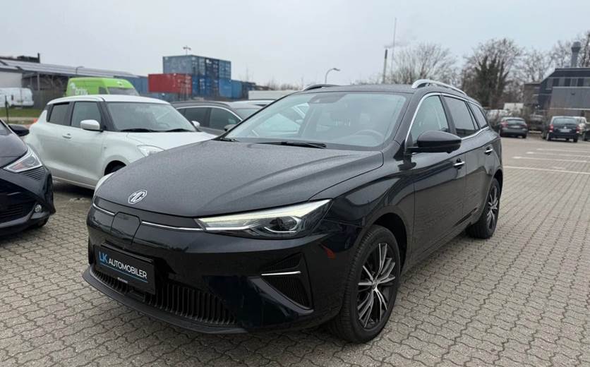 MG MG5 50 Luxury