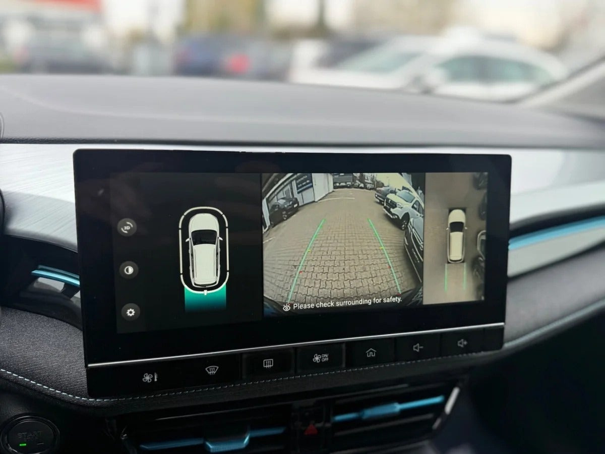 Sort MG MG5 fra 2022