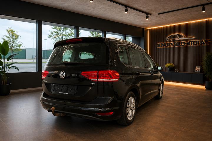 undefined VW Touran fra 2017