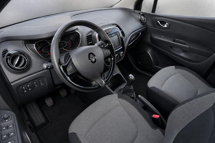 Sort Renault Captur fra 2017