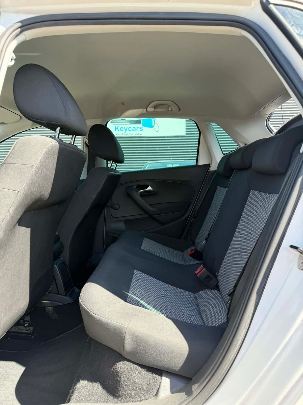 Hvid VW Polo fra 2011