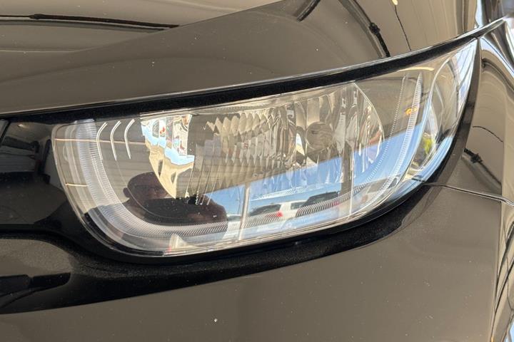 Sort BMW i3 fra 2017