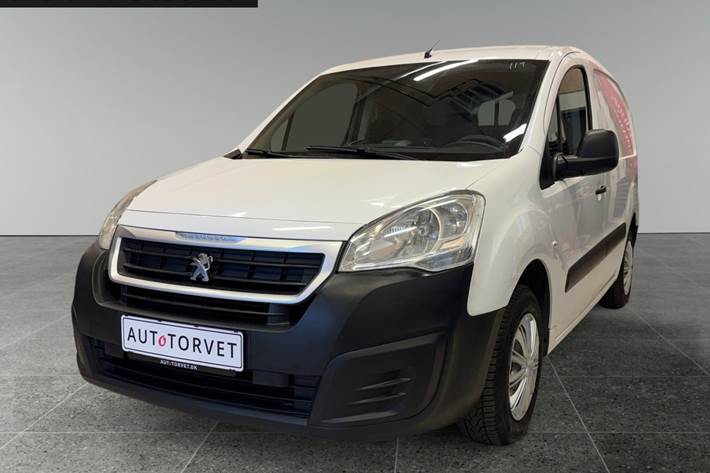 Hvid Peugeot Partner fra 2017