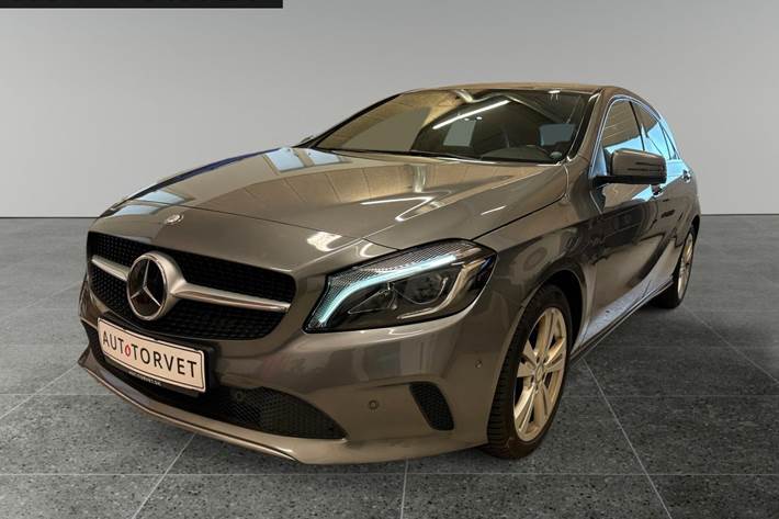 Grå Mercedes A200 fra 2017