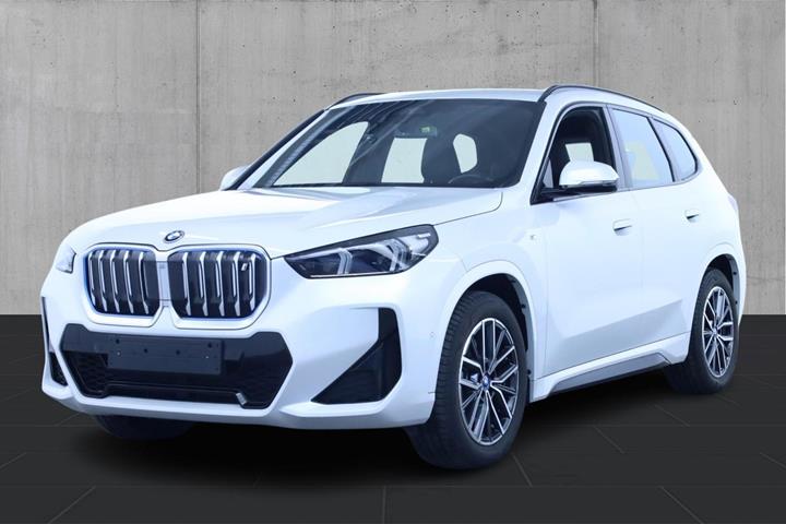 undefined BMW iX1 fra 2023 set udefra